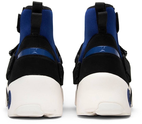 Air Jordan Trunner LX High NRG 'Hitam Kelabu Biru' AJ3885-010 Details for Air Jordan Trunner LX High NRG 'Hitam Kelabu Biru' AJ3885-010