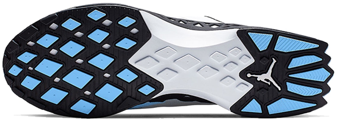 Air Jordan Trunner NXT React 'Putih Biru Universiti' AV1201-104 Shop Air Jordan Trunner NXT React 'Putih Biru Universiti' AV1201-104