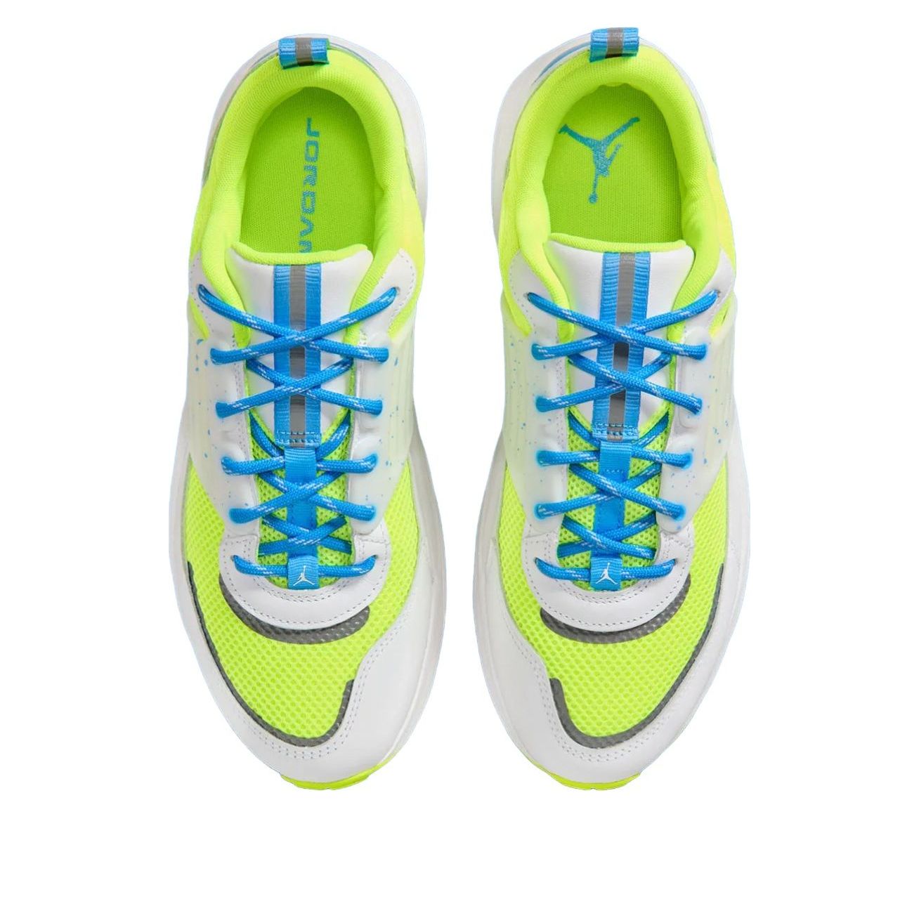 Lookbook Air Jordan Trunner O/S ''Volt'' Scarpe IQ0397-702
