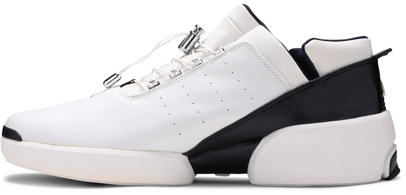 Air Jordan Trunner Smash 'Putih Obsidian' 305377-105 Lookbook Air Jordan Trunner Smash 'Putih Obsidian' 305377-105