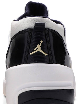 Air Jordan Trunner Smash 'Putih Obsidian' 305377-105 Sizing Air Jordan Trunner Smash 'Putih Obsidian' 305377-105