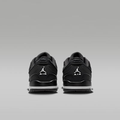 Details for Air Jordan 黑色/深煙灰色/峰白配色 II3792-002