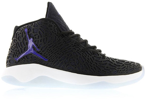 Air Jordan Ultra Fly 'Space Jam' Sepatu Basket Retro 834268-001 Order Air Jordan Ultra Fly 'Space Jam' Sepatu Basket Retro 834268-001