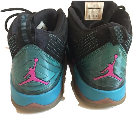 Air Jordan Velocity 黑/融合粉 热带蓝 电橙 688975-025 Shop Air Jordan Velocity 黑/融合粉 热带蓝 电橙 688975-025