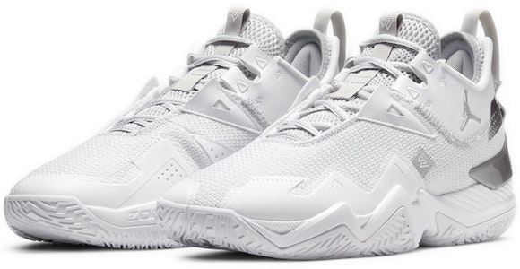 Air Jordan Westbrook One Take 'Triple White' Putih Serba CJ0781-100 Lookbook Air Jordan Westbrook One Take 'Triple White' Putih Serba CJ0781-100