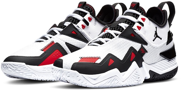 Air Jordan Westbrook One Take PF 'Black Toe' Hitam Toe CJ0781-101 Lookbook Air Jordan Westbrook One Take PF 'Black Toe' Hitam Toe CJ0781-101