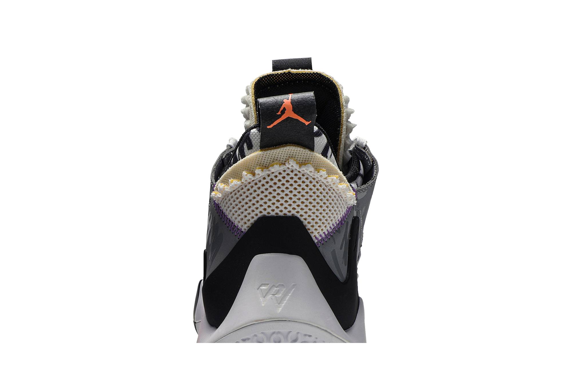 Sizing Air Jordan Why Not Zer0.2 SE "橙色脉动" AQ3562-101