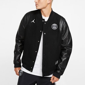 Chaqueta Varsity Negra Air Jordan x PSG Paris Saint-Germain. BQ8363-010 Shop Chaqueta Varsity Negra Air Jordan x PSG Paris Saint-Germain. BQ8363-010