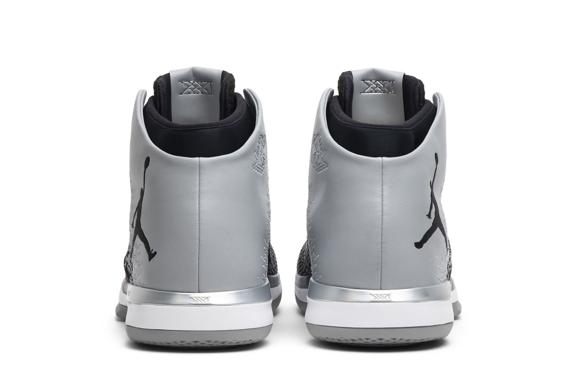 Sizing Air Jordan XXX1 Punta Nera 845037-108