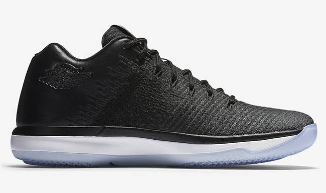 Lookbook エアジョーダン31 ロー 黒白 897564-002