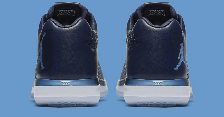 에어 조던 31 로우 미드나잇 네이비 897564-400 Shop 에어 조던 31 로우 미드나잇 네이비 897564-400