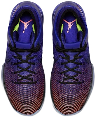 Air Jordan XXX1 Supernova 845037-400 (Biru) Lookbook Air Jordan XXX1 Supernova 845037-400 (Biru)