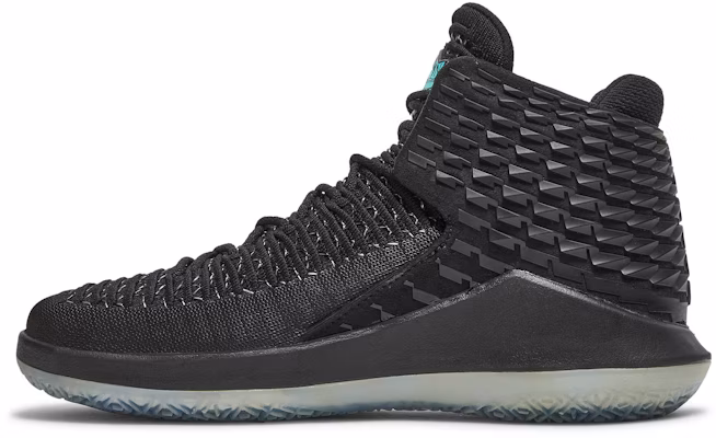 Air Jordan XXXII Black Cat AA1253-003 Lookbook Air Jordan XXXII Black Cat AA1253-003