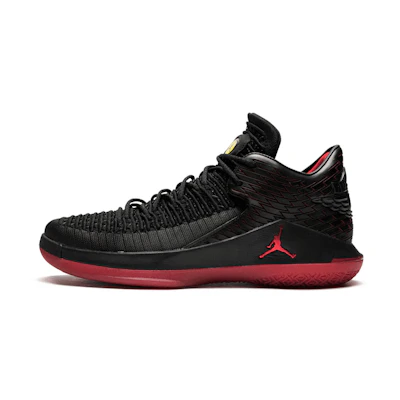 Jordan XXXII Low Last Shot