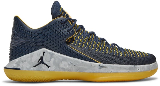 Air Jordan XXXII Low Michigan Sepatu Basket Pria AA1256-405 Buy Air Jordan XXXII Low Michigan Sepatu Basket Pria AA1256-405