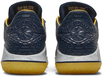 Air Jordan XXXII Low Michigan Sepatu Basket Pria AA1256-405 Details for Air Jordan XXXII Low Michigan Sepatu Basket Pria AA1256-405