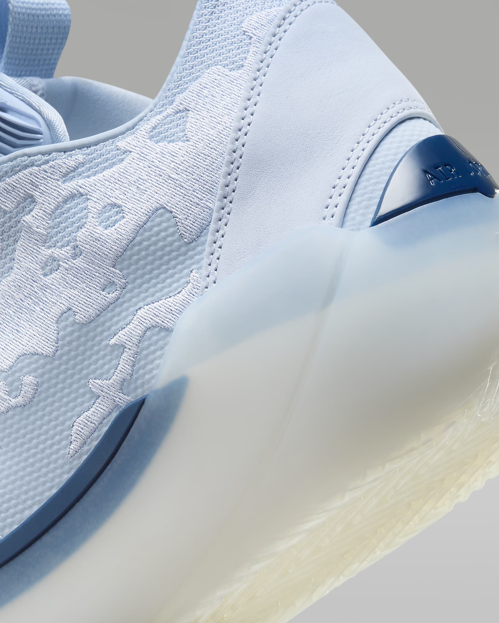 Cheap Air Jordan XXXIX PF「大學」半夜藍 FQ0214-400