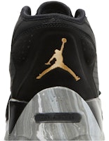 Air Jordan Zion 2 TB '黑金' DQ7688-001 Sizing Air Jordan Zion 2 TB '黑金' DQ7688-001