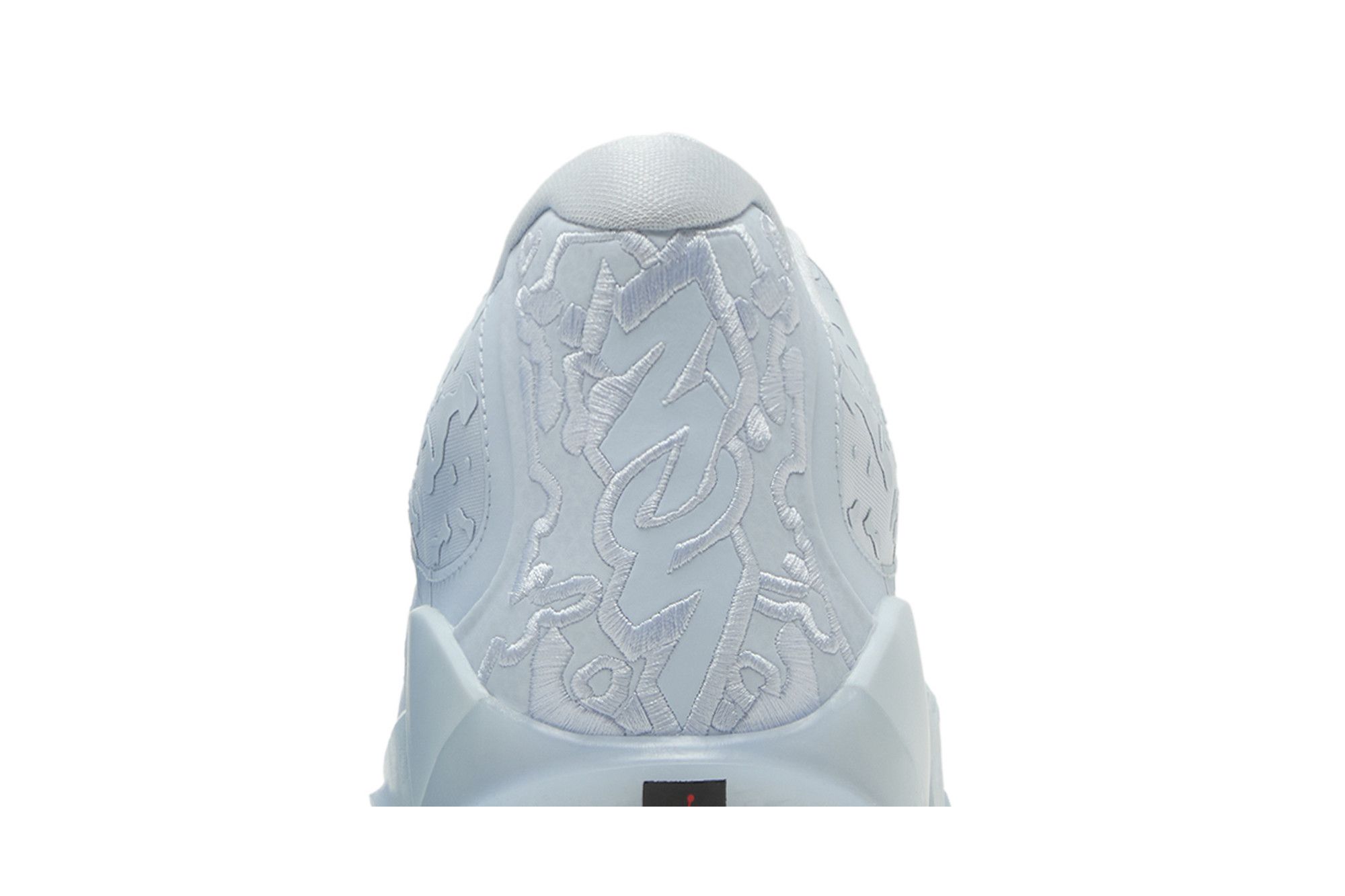 Sizing Air Jordan Zion 3 '半月' DR0675-400
