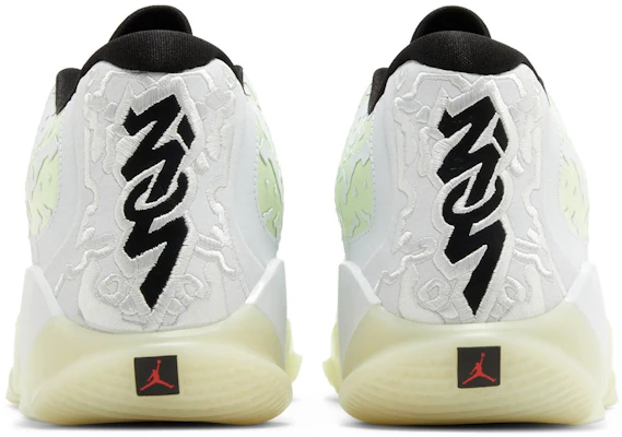 Air Jordan Zion 3 'No Guts' DR0675-110(無畏款) Details for Air Jordan Zion 3 'No Guts' DR0675-110(無畏款)