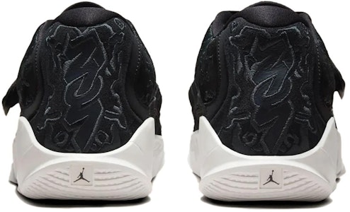 Air Jordan Zion 3 M.U.D. SE '黑暗灰' FN1714-002 Shop Air Jordan Zion 3 M.U.D. SE '黑暗灰' FN1714-002