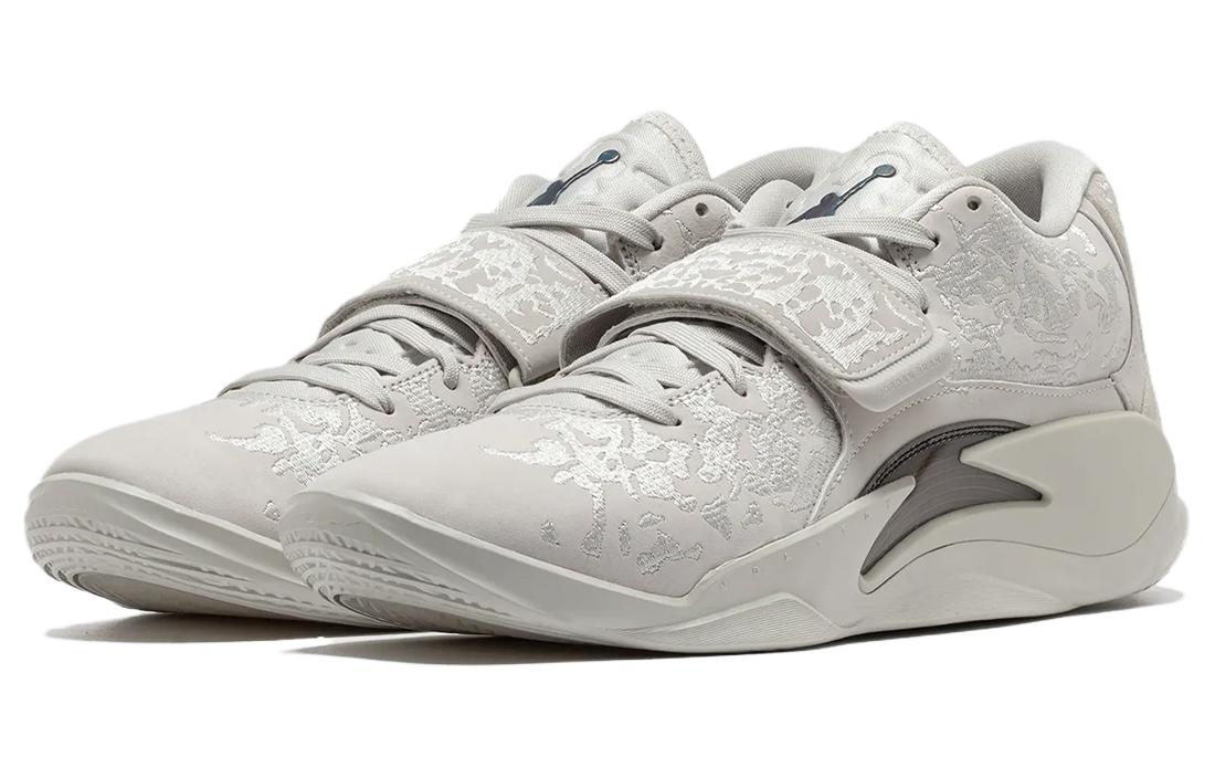 Lookbook Air Jordan Zion 3 SE M.U.D. Light Bone Pria Original Indonesia FN1714-040