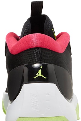 Air Jordan Zoom Pisah 'Chaos' DH0249-003 Sizing Air Jordan Zoom Pisah 'Chaos' DH0249-003