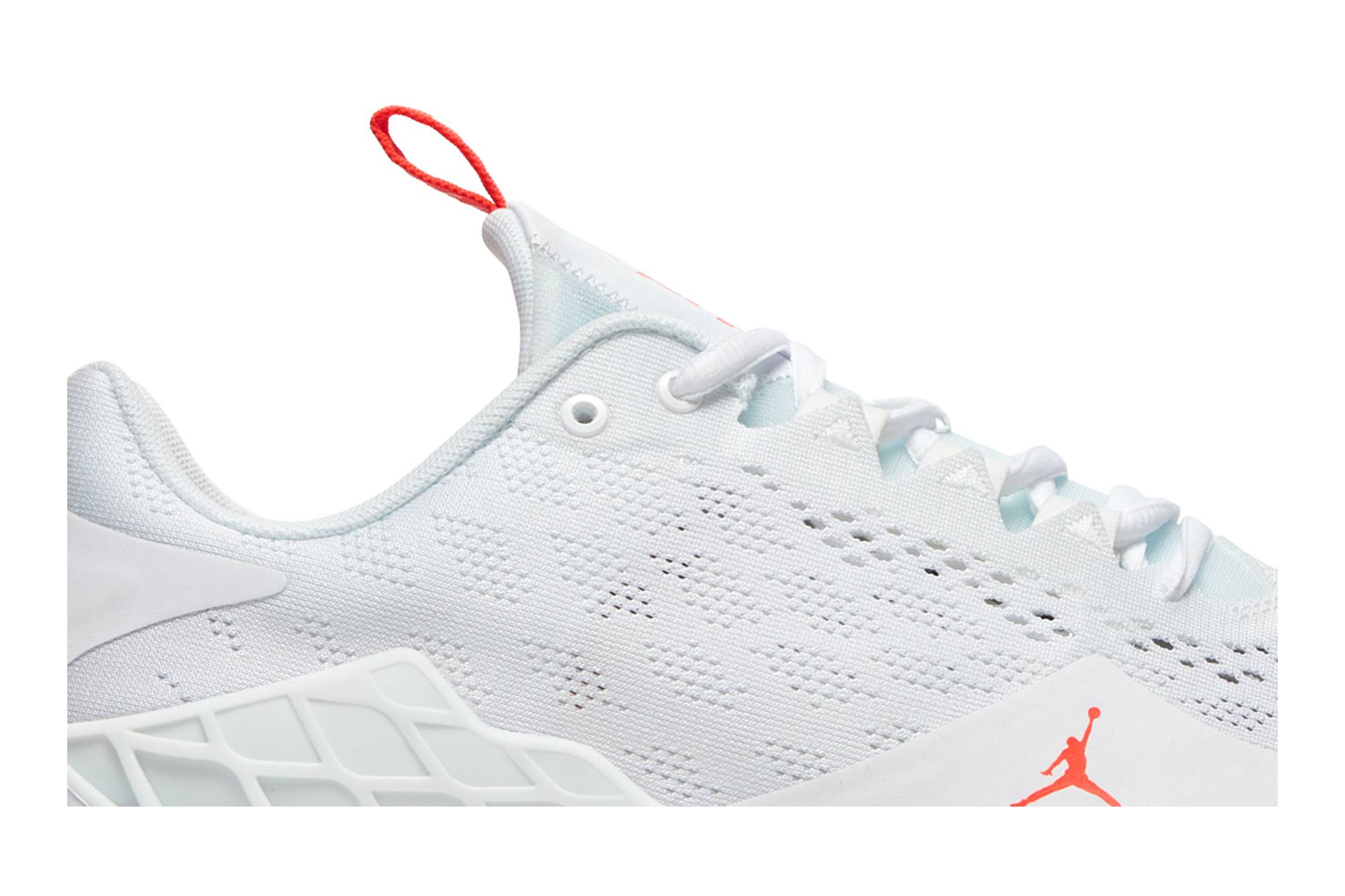 Order Air Jordan Zoom Trunner Advance 'Putih Flash Crimson' CJ1494-101