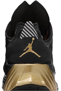 Air Jordan Zoom Trunner Ultimate '黑金' CJ1495-007 Sizing Air Jordan Zoom Trunner Ultimate '黑金' CJ1495-007