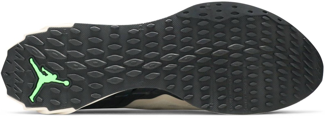 Air Jordan Zoom Trunner Ultimate 'Coklat Light Orewood' CJ1495-101 Shop Air Jordan Zoom Trunner Ultimate 'Coklat Light Orewood' CJ1495-101