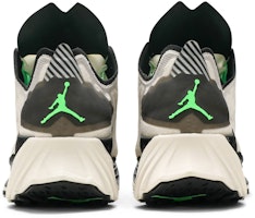 Air Jordan Zoom Trunner Ultimate 'Coklat Light Orewood' CJ1495-101 Details for Air Jordan Zoom Trunner Ultimate 'Coklat Light Orewood' CJ1495-101