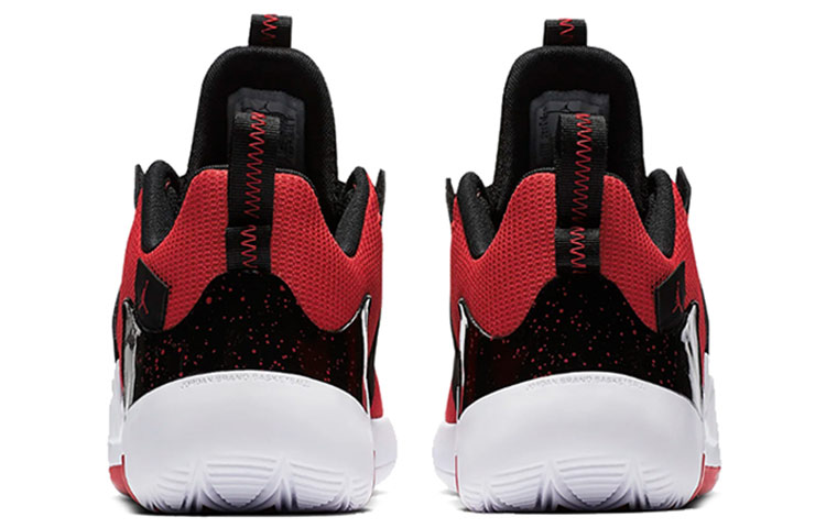 Shop Air Jordan Zoom Zero Gravity '健身红' AO9027-601