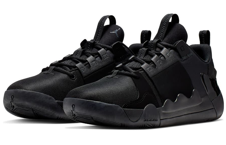 Jordan Zoom Zero Gravity 'Triple Black' 圖 3