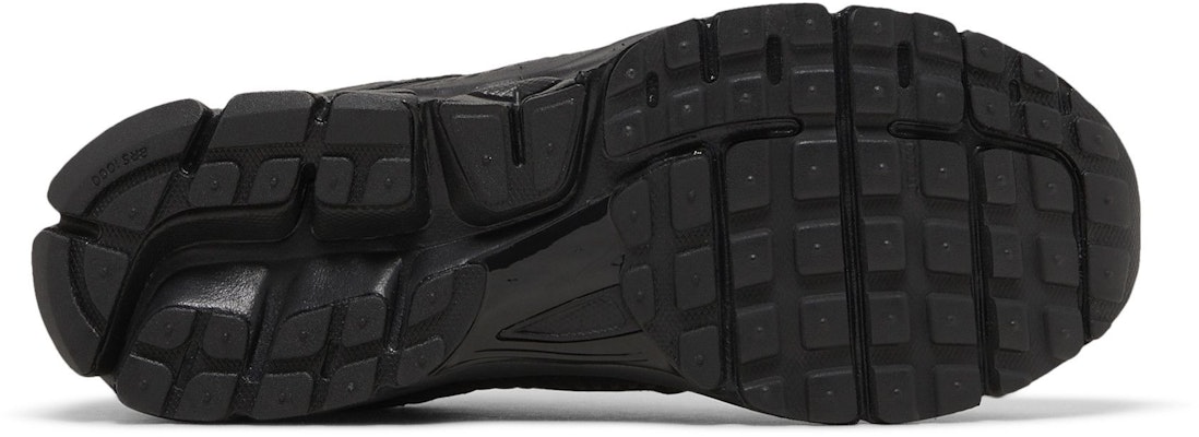 Air Zoom Vomero 5 'Triple Black' BV1358-003 Details for Air Zoom Vomero 5 'Triple Black' BV1358-003