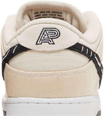 Albino Preto x Nike SB Dunk Low 'Fossil' FD2627-200 Sizing Albino Preto x Nike SB Dunk Low 'Fossil' FD2627-200