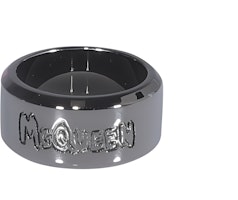 Alexander McQueen Black Brass Logo Ring 728450J160B0995 Alexander McQueen Black Brass Logo Ring 728450J160B0995