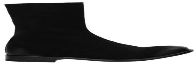 alexander-mc-queen-black-pre-jw-213622738495249581-f48611-719-526258-whmv-01000