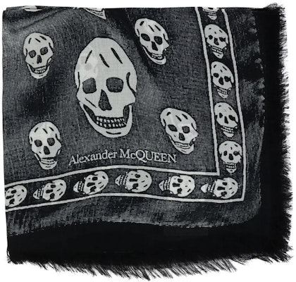 Alexander McQueen Selendang Hitam Skull Modal Wool 7924394418Q1077 Order Alexander McQueen Selendang Hitam Skull Modal Wool 7924394418Q1077