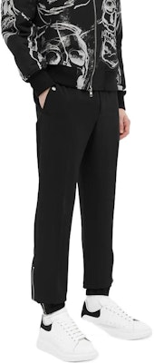 Pantalones Casuales Negros Ajustados Alexander McQueen con Cremallera Lateral. 642579-QQR57-1000 Shop Pantalones Casuales Negros Ajustados Alexander McQueen con Cremallera Lateral. 642579-QQR57-1000