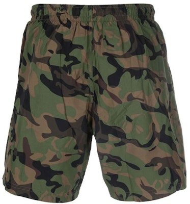 Alexander McQueen Seluar Pendek Camouflage Gaya Santai Panjang Lutut. 683045-4419Q-2964 Lookbook Alexander McQueen Seluar Pendek Camouflage Gaya Santai Panjang Lutut. 683045-4419Q-2964