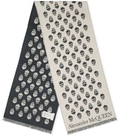 Alexander McQueen Double-Sided Skull Wool Scarf Black 6244254226Q9960 Alexander McQueen Double-Sided Skull Wool Scarf Black 6244254226Q9960