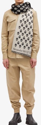 アレキサンダーマックイーン 両面スカルウールスカーフ ブラック 6244254226Q9960 Shop アレキサンダーマックイーン 両面スカルウールスカーフ ブラック 6244254226Q9960