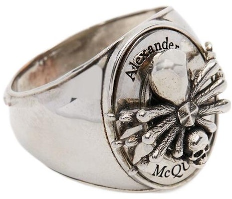 Alexander McQueen Silver Brass Ring with Spider and Skull Motif. 711072J160Y0446 Lookbook Alexander McQueen Silver Brass Ring with Spider and Skull Motif. 711072J160Y0446