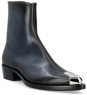 Alexander McQueen Sepatu Boot Hitam Rinci Ritsleting Perak 711114WHU321162 Order Alexander McQueen Sepatu Boot Hitam Rinci Ritsleting Perak 711114WHU321162