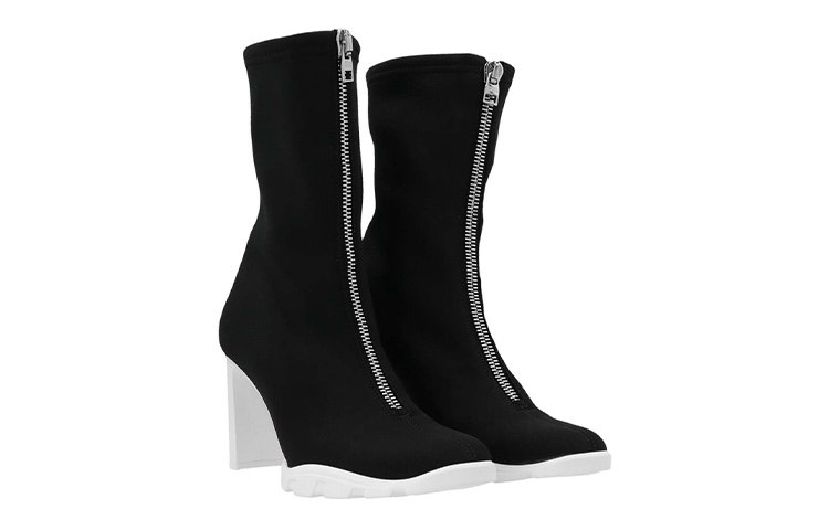 Shop 亞歷山大·麥昆白色/黑色踝靴PRE_690812W4SQ11053,63