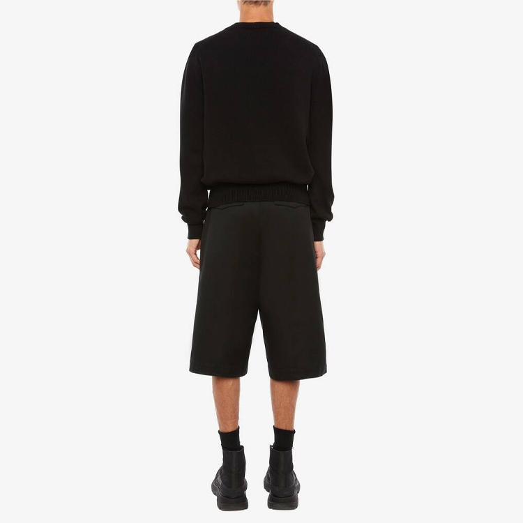 Shop 알렉산더 맥퀸 블랙 레터 자수 크루넥 스웨터 651184-Q1XAY-1011