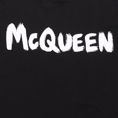 Alexander McQueen Black Letter Print T-Shirt 622104QPZ570901 Cheap Alexander McQueen Black Letter Print T-Shirt 622104QPZ570901