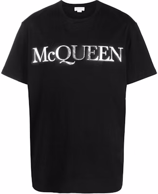 Alexander McQueen Kaos Crewneck Pria Hitam dengan Logo Cetak. 727266-QUZ08-0901 Buy Alexander McQueen Kaos Crewneck Pria Hitam dengan Logo Cetak. 727266-QUZ08-0901