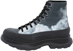 Alexander McQueen Blue Sky Print Tread Slick Boots 'Blue White Black' 705665W4TG14582 Alexander McQueen Blue Sky Print Tread Slick Boots 'Blue White Black' 705665W4TG14582