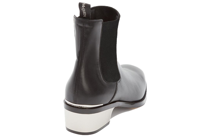 Shop Alexander McQueen Chelsea Boot 'Kulit Anak Sapi Hitam' 627208WHYH11081